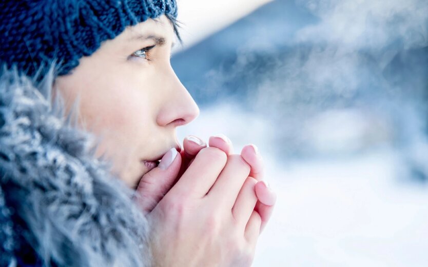 «Тепло, которое не выключают»: как украинцы выживают зимой без света и почему утепленные стены стали новым «генератором»